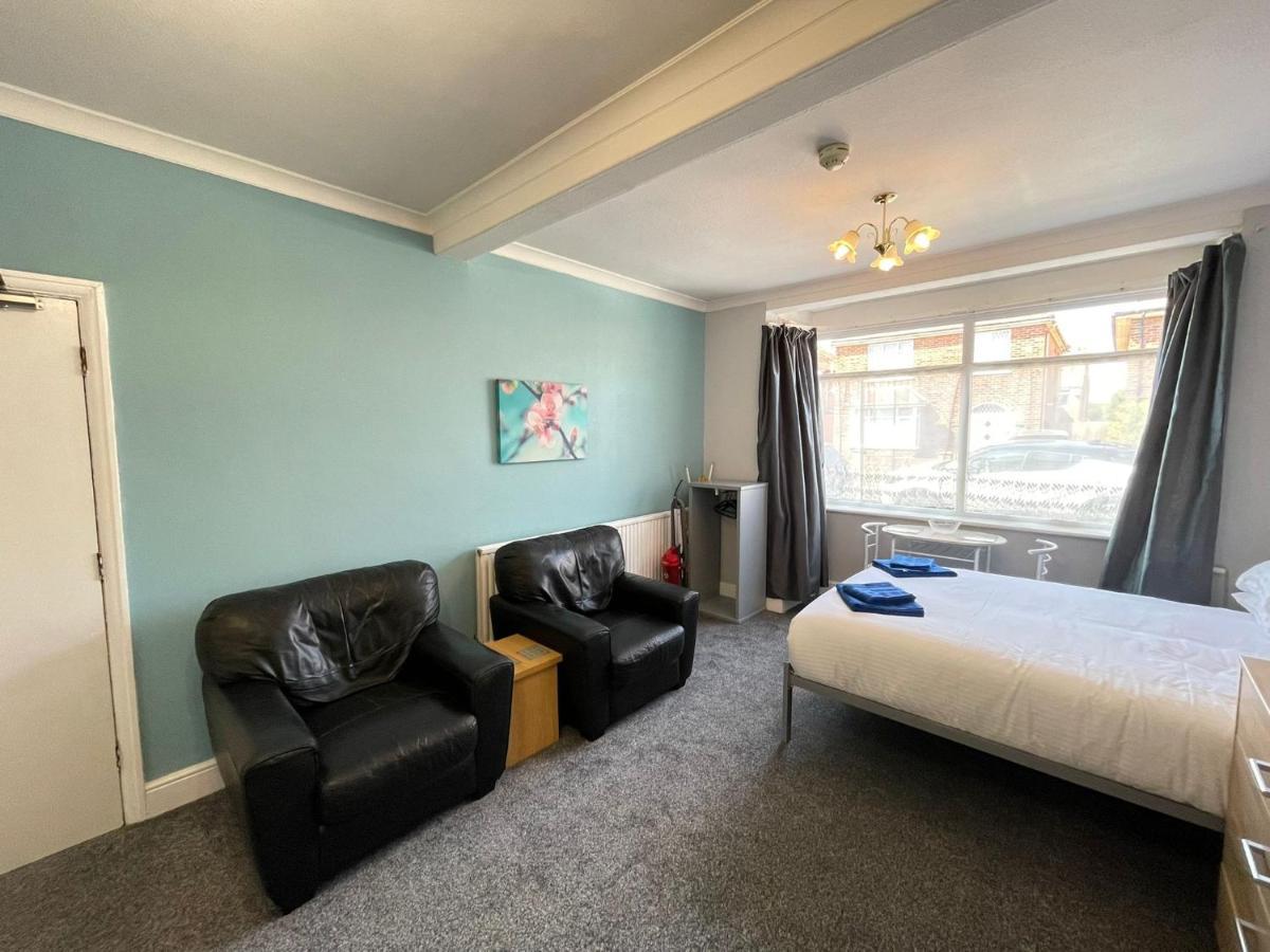 Large Ground Floor Studio Holiday Apartment Skegness - Flat 12 Esterno foto